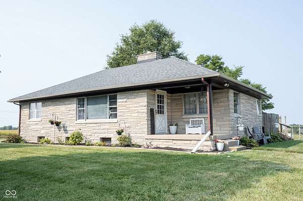 10.4 Acres of Land with Home for Sale in Arlington, Indiana