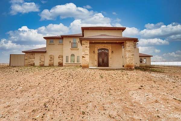 2 Acres of Residential Land with Home for Sale in Gardendale, Texas