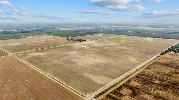 160 Acres of Agricultural Land for Sale in Lemoore, California