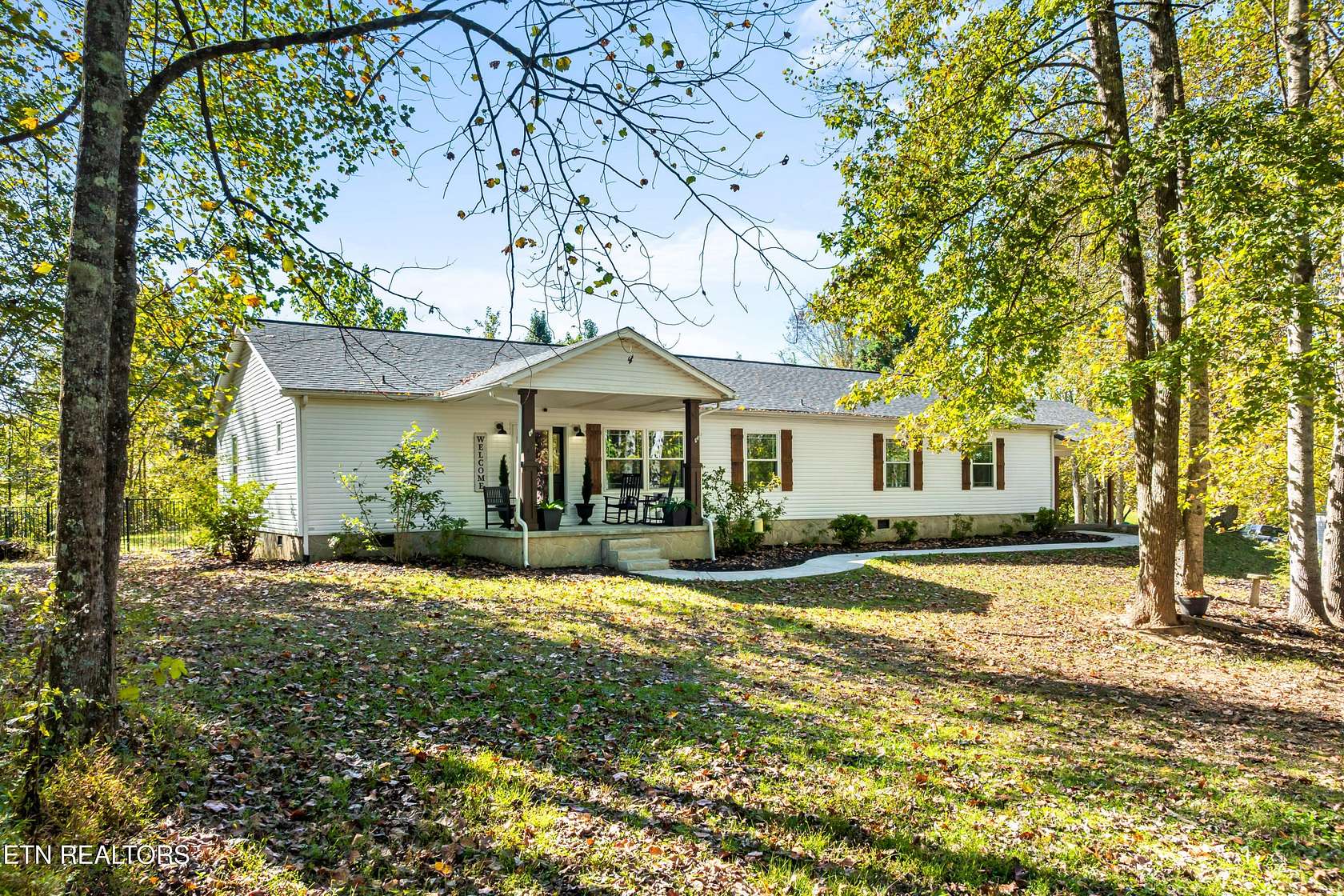 5.15 Acres of Residential Land with Home for Sale in Wartburg, Tennessee