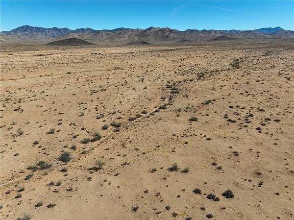 5 Acres of Land for Sale in Dolan Springs, Arizona