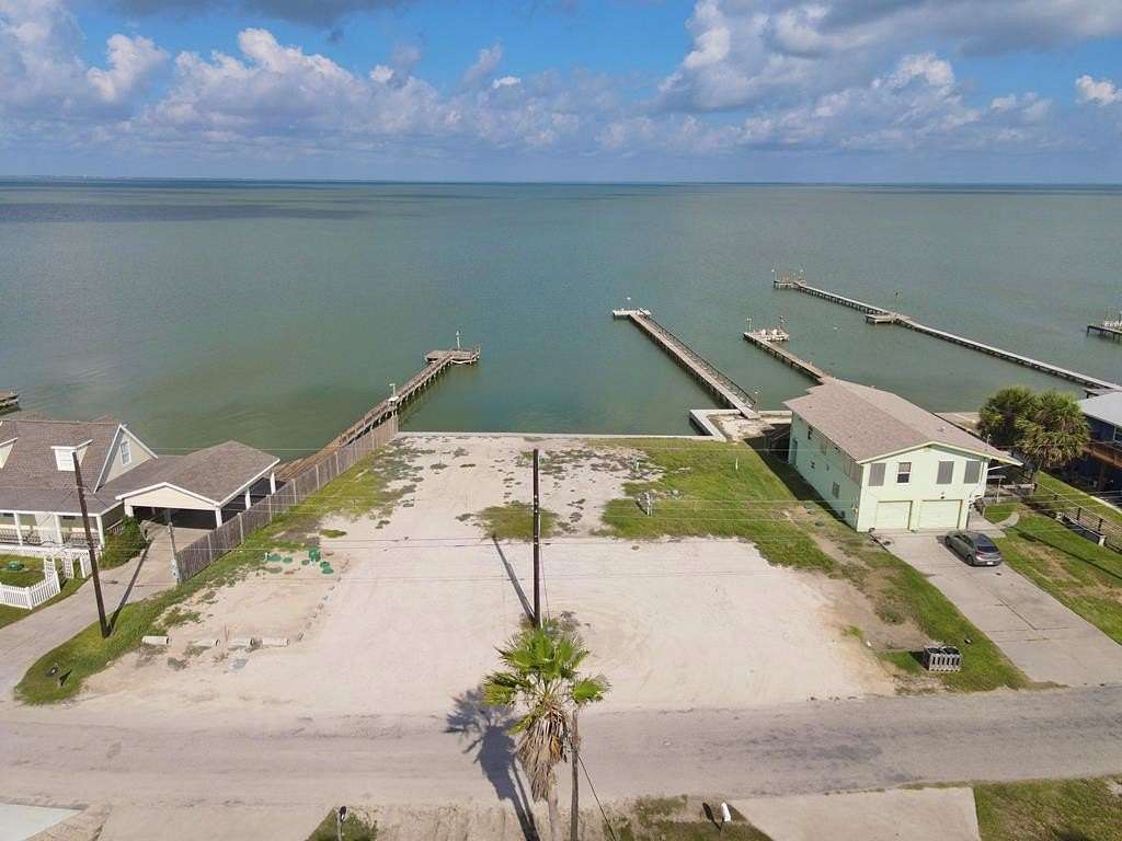 0.35 Acres of Residential Land for Sale in Rockport, Texas