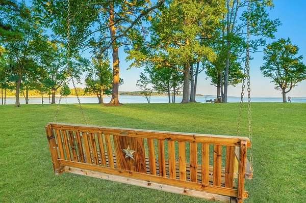 2 Acres of Residential Land with Home for Sale in Broaddus, Texas