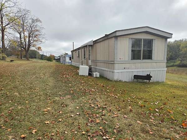 1.76 Acres of Improved Mixed-Use Land for Sale in Rural Retreat, Virginia