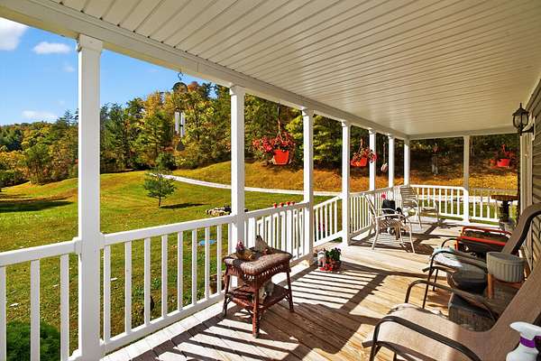 89 Acres of Recreational Land with Home for Sale in Campton, Kentucky