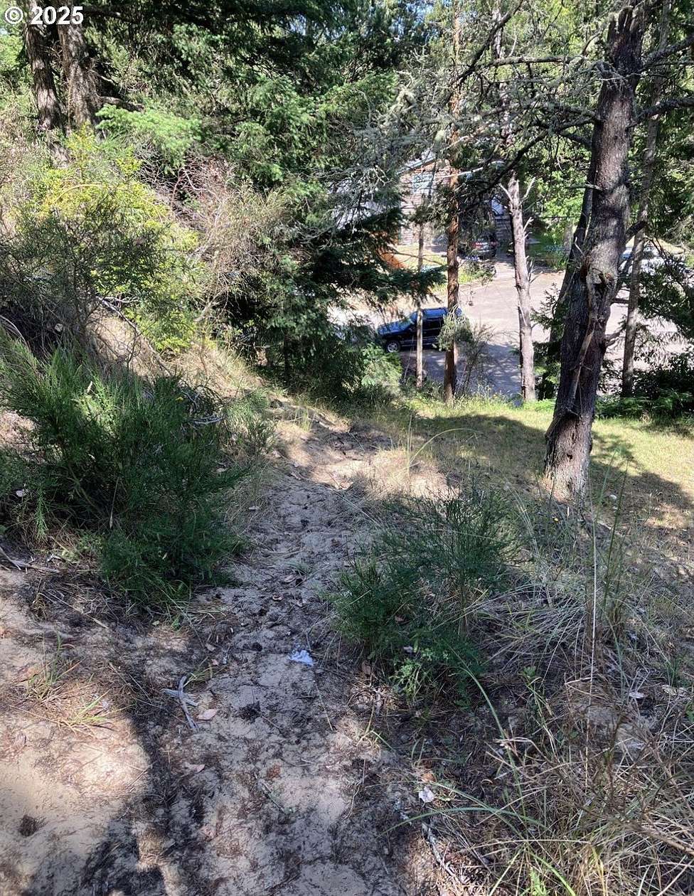 0.36 Acres of Residential Land for Sale in North Bend, Oregon