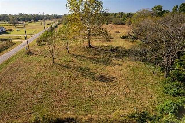 20 Acres of Recreational Land for Sale in Okmulgee, Oklahoma