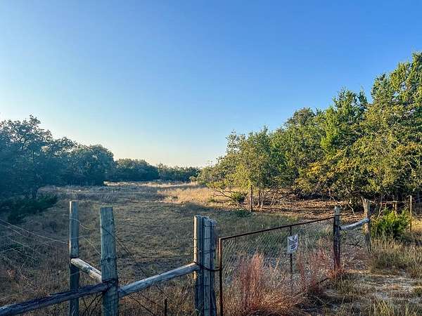 10 Acres of Residential Land for Sale in Mountain Home, Texas