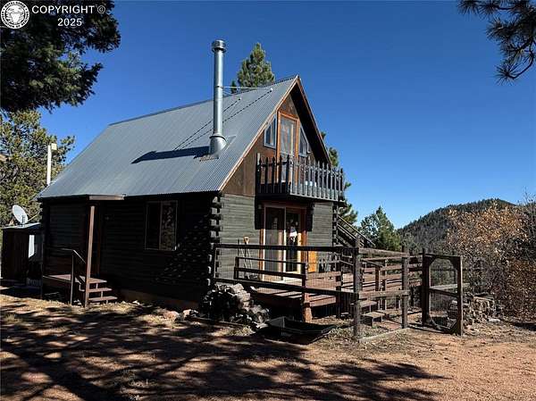 14.9 Acres of Land with Home for Sale in Cotopaxi, Colorado
