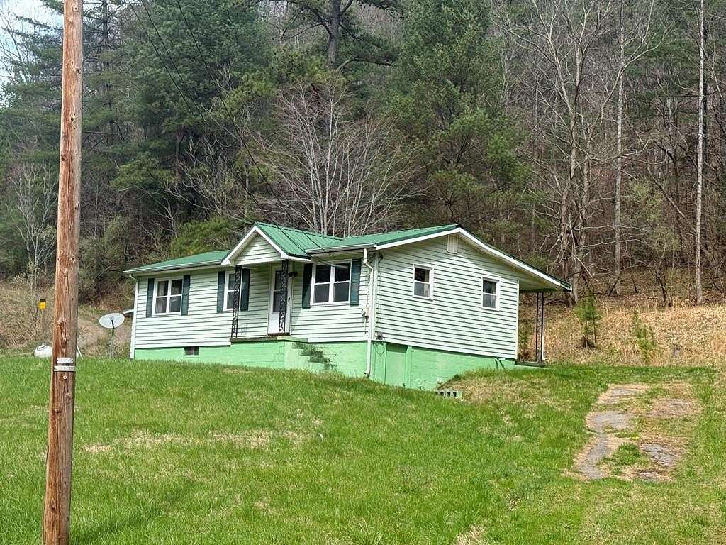 22.4 Acres of Land with Home for Sale in Vansant, Virginia