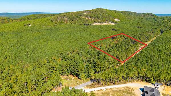 7 Acres of Residential Land for Sale in Hot Springs, Arkansas