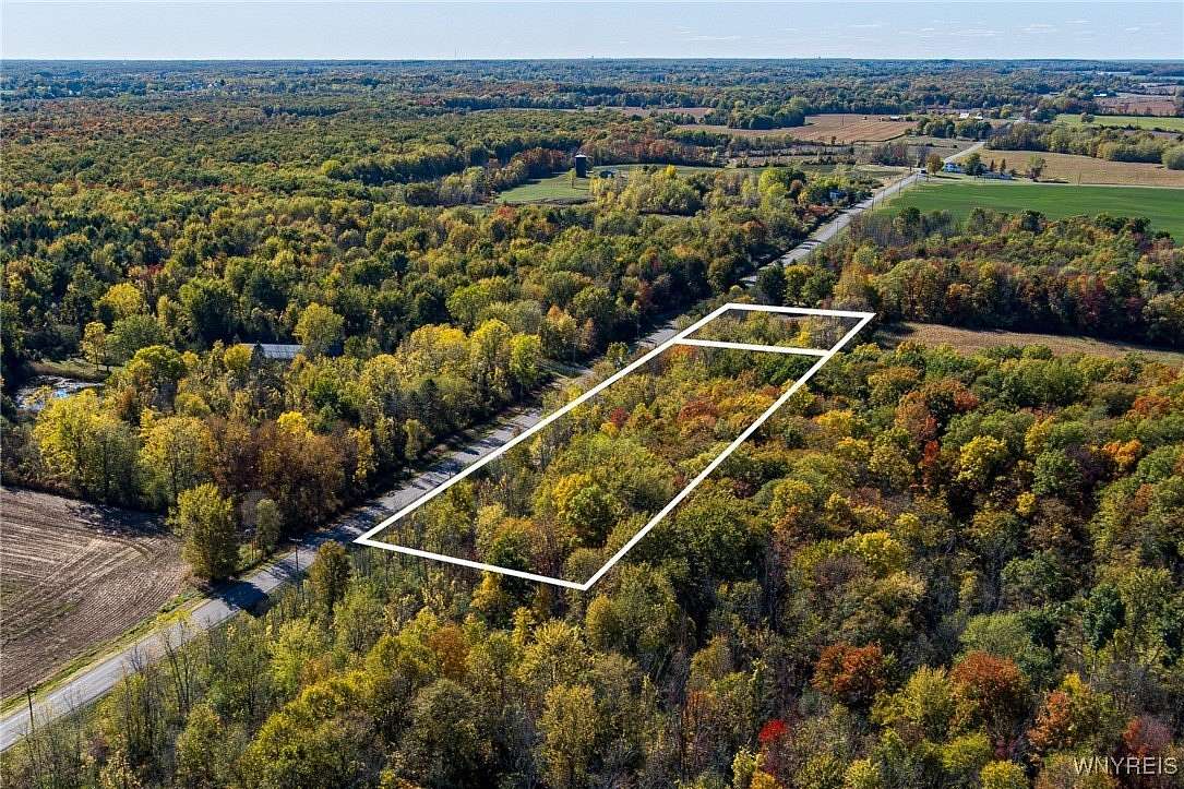 5.3 Acres of Residential Land for Sale in Batavia, New York