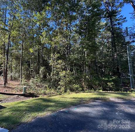 1 Acre of Residential Land for Sale in Calabash, North Carolina
