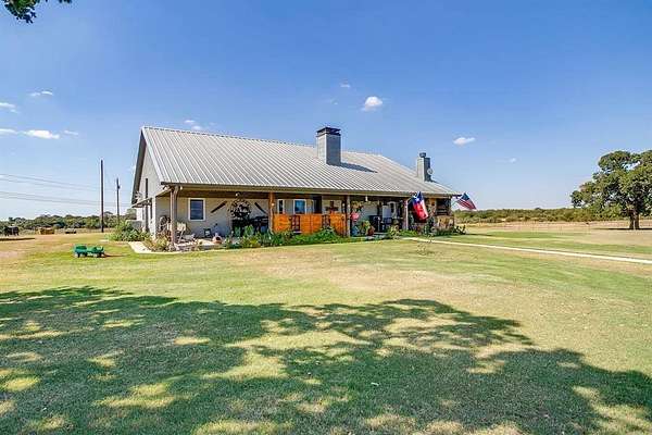 19.8 Acres of Land with Home for Sale in Poolville, Texas