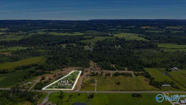 2.12 Acres of Residential Land for Sale in Henagar, Alabama
