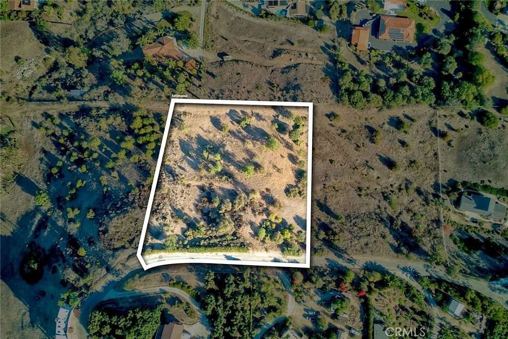 2.53 Acres of Residential Land for Sale in Fallbrook, California