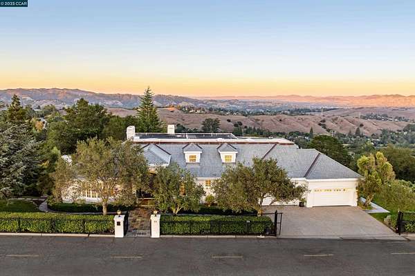 1.75 Acres of Residential Land with Home for Sale in Orinda, California