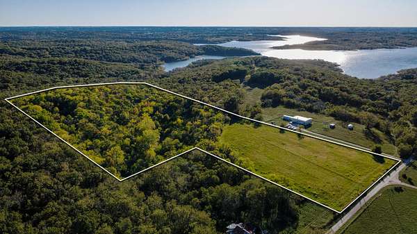 16.8 Acres of Recreational Land for Sale in Greenfield, Missouri