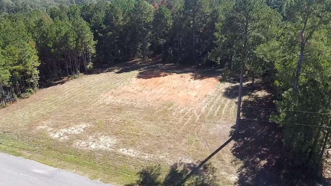 1.5 Acres of Residential Land for Sale in Ellisville, Mississippi