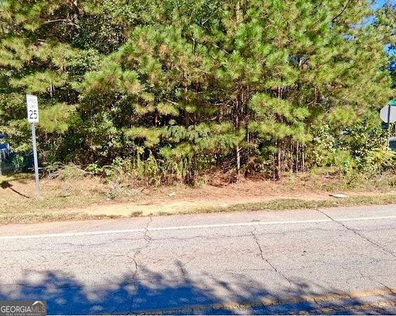 0.7 Acres of Land for Sale in Stockbridge, Georgia