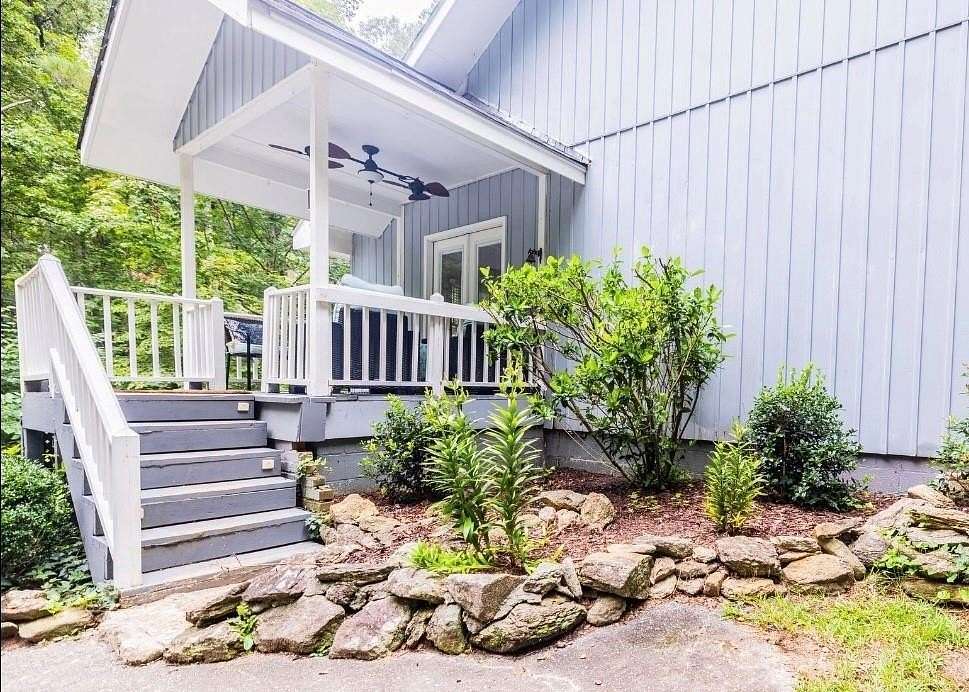 3 Acres of Residential Land with Home for Sale in Fairburn, Georgia