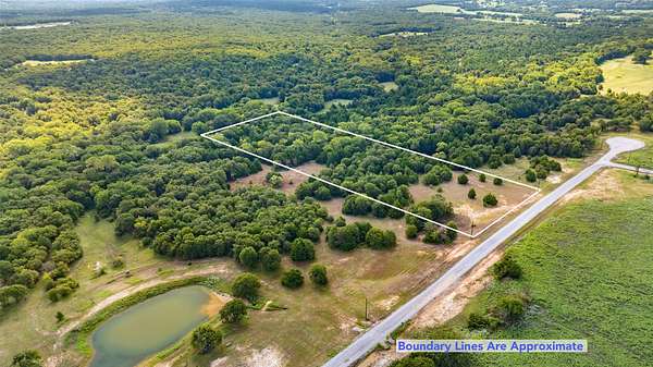 5 Acres of Residential Land for Sale in Nocona, Texas