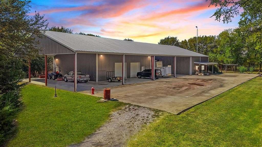 11 Acres of Land with Home for Sale in Farmersville, Texas