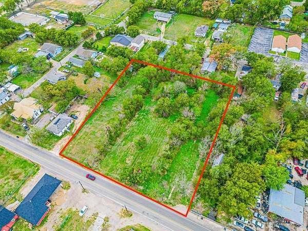 1 Acre of Commercial Land for Sale in Corsicana, Texas