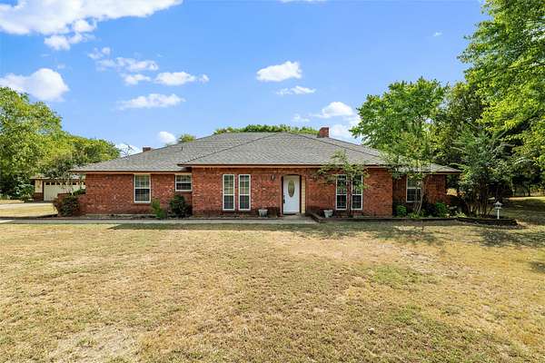 1.82 Acres of Land with Home for Sale in Midlothian, Texas