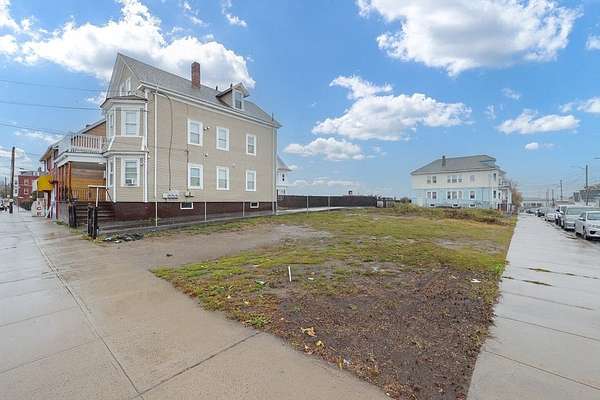 0.07 Acres of Residential Land for Sale in Providence, Rhode Island