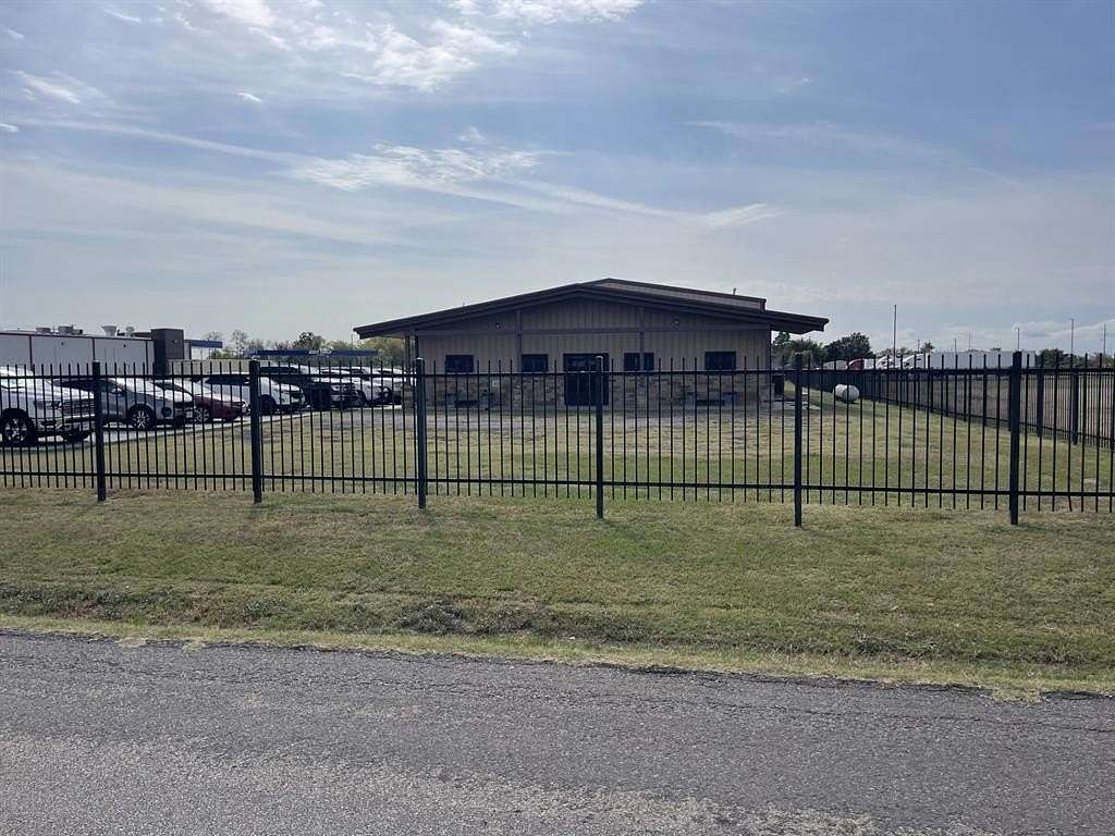 1.5 Acres of Commercial Land for Sale in Greenville, Texas
