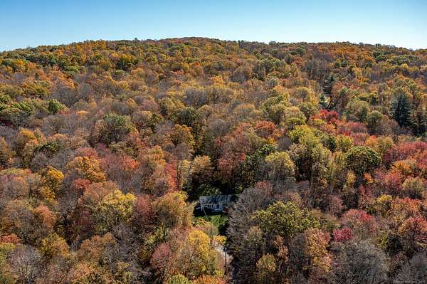 20.4 Acres of Land for Sale in Washington, Connecticut