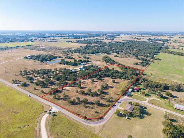 10 Acres of Land for Sale in Stephenville, Texas