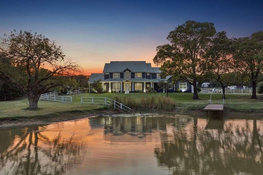 2.86 Acres of Residential Land with Home for Sale in Argyle, Texas