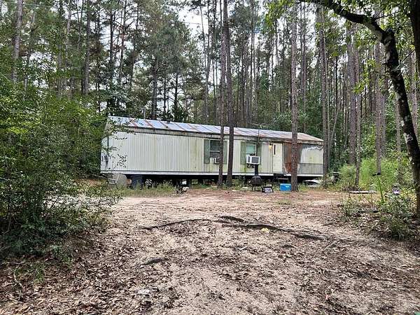 3.75 Acres of Land with Home for Sale in Newton, Texas