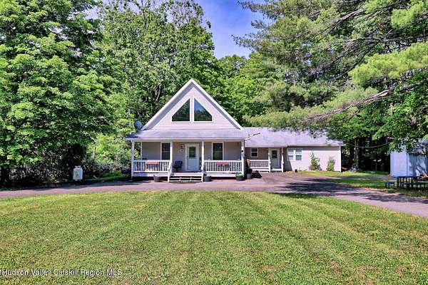 15 Acres of Land with Home for Sale in Cairo, New York