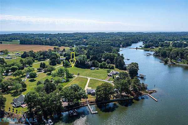 Land for Sale in Reedville, Virginia