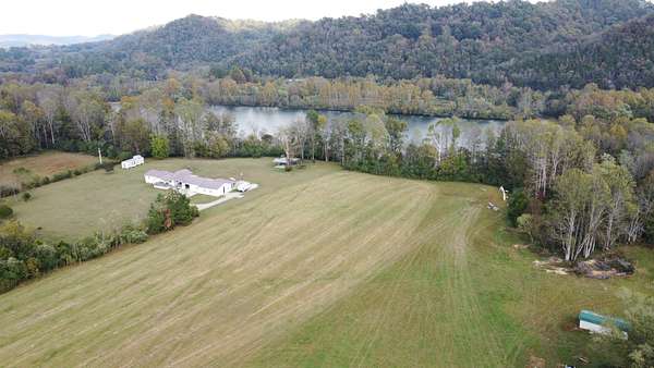 5 Acres of Residential Land for Sale in Whitleyville, Tennessee