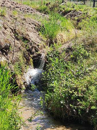 10 Acres of Residential Land for Sale in Corvallis, Montana