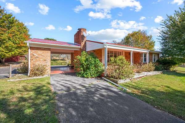 21 Acres of Land with Home for Sale in Pearisburg, Virginia