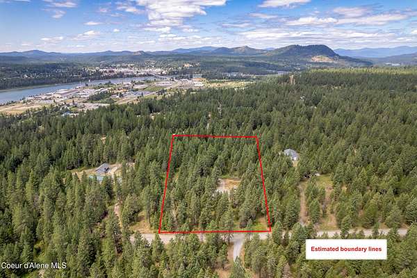 5 Acres of Land for Sale in Oldtown, Idaho