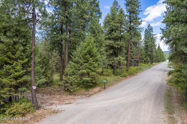 5 Acres of Land for Sale in Oldtown, Idaho
