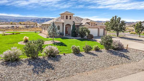 1.56 Acres of Residential Land with Home for Sale in Loma, Colorado