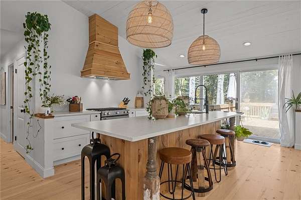 4.72 Acres of Residential Land with Home for Sale in Glocester Town, Rhode Island