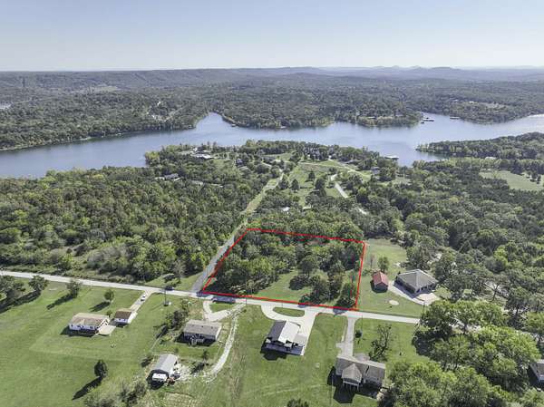 2 Acres of Residential Land for Sale in Shell Knob, Missouri