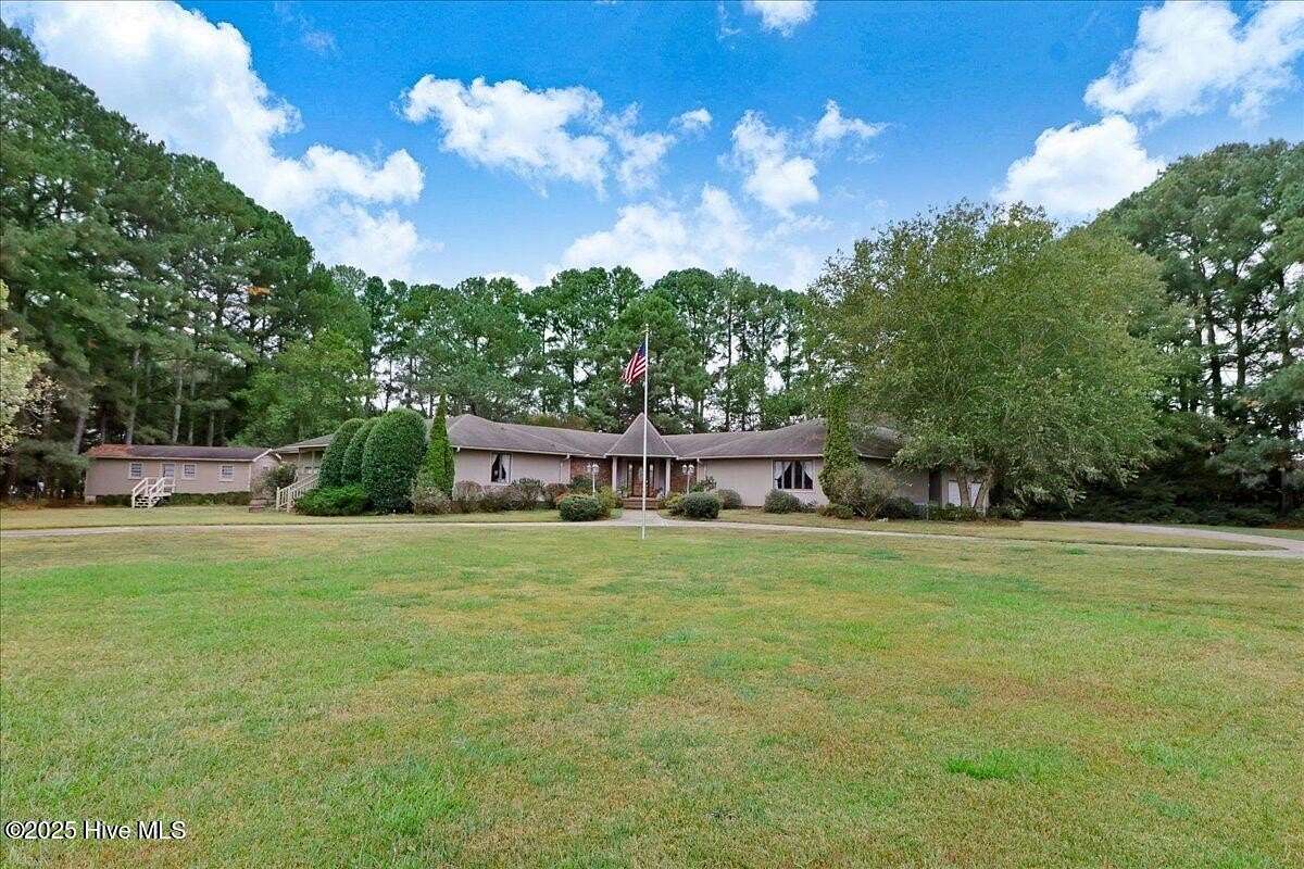 11.4 Acres of Land with Home for Sale in Goldsboro, North Carolina