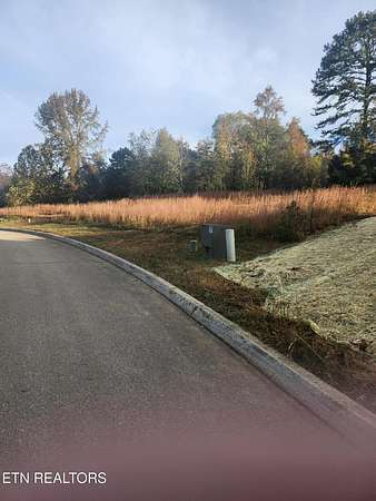 0.51 Acres of Land for Sale in Harriman, Tennessee