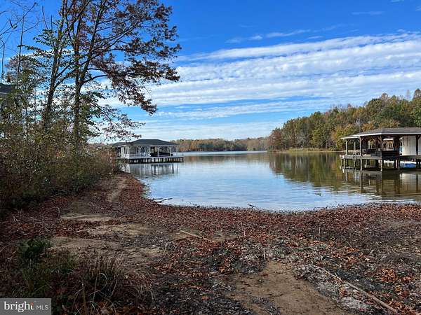 1 Acre of Land for Sale in Bumpass, Virginia