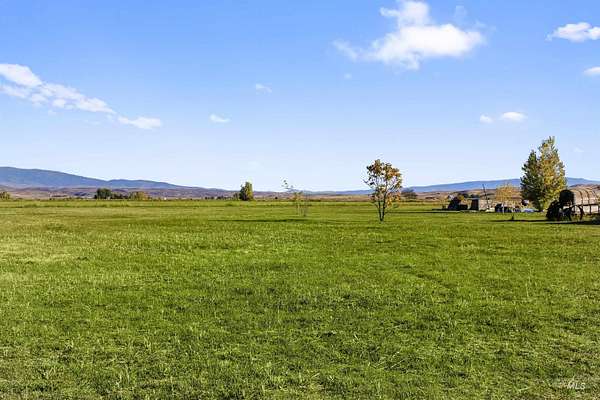 5 Acres of Land for Sale in Midvale, Idaho