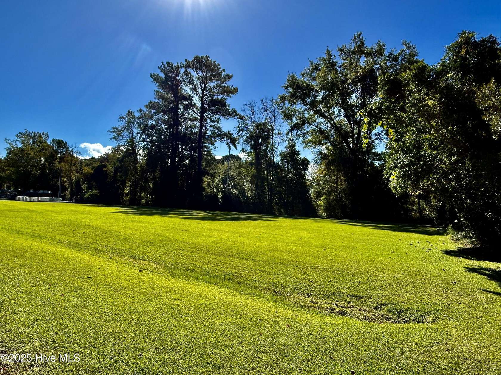 1.2 Acres of Residential Land for Sale in Oriental, North Carolina